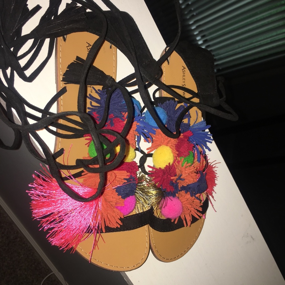 Colorful PomPom Sandals